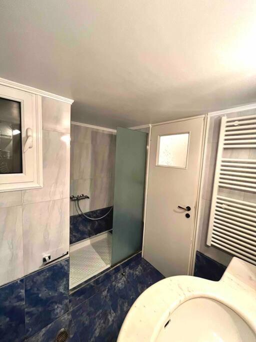 A Unique Apartment In The Historical Center-3Bds เอเธนส์ ภายนอก รูปภาพ