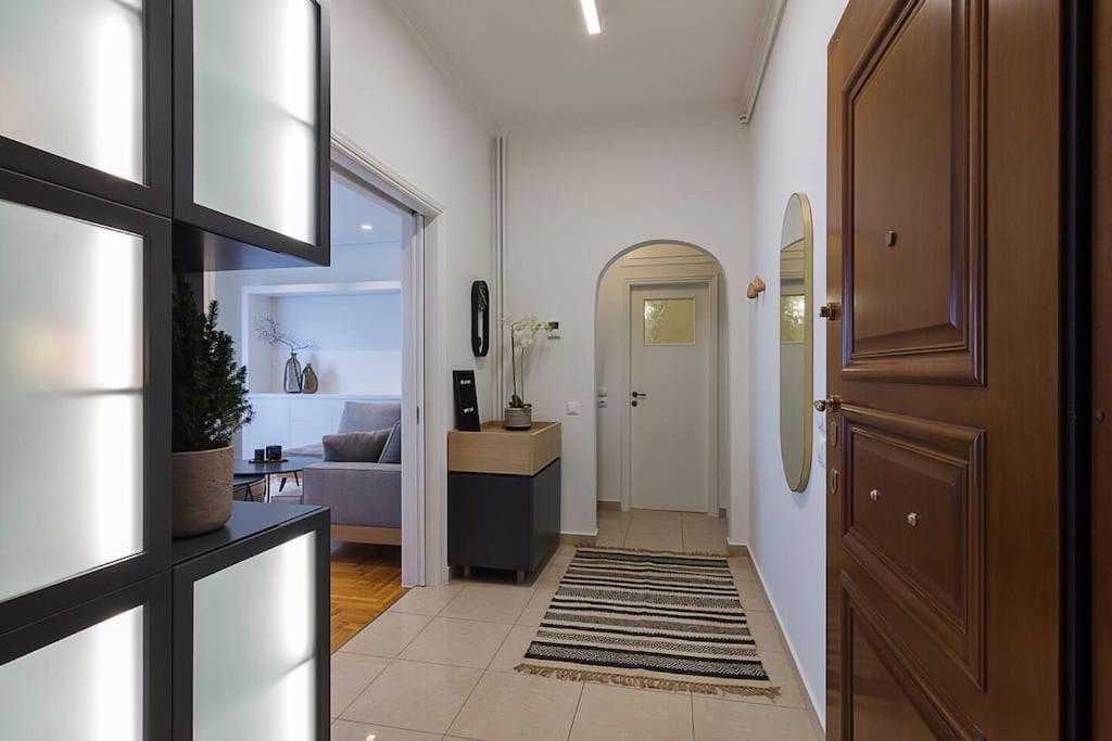 A Unique Apartment In The Historical Center-3Bds เอเธนส์ ภายนอก รูปภาพ
