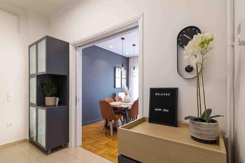 A Unique Apartment In The Historical Center-3Bds เอเธนส์ ภายนอก รูปภาพ